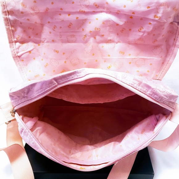 Hello Kitty Nylon Laptop Messenger bag🦄💋 - Picture 7 of 7